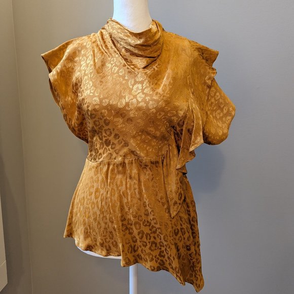 Topshop Open Back Jacquard Ruffle Blouse - Picture 4 of 9